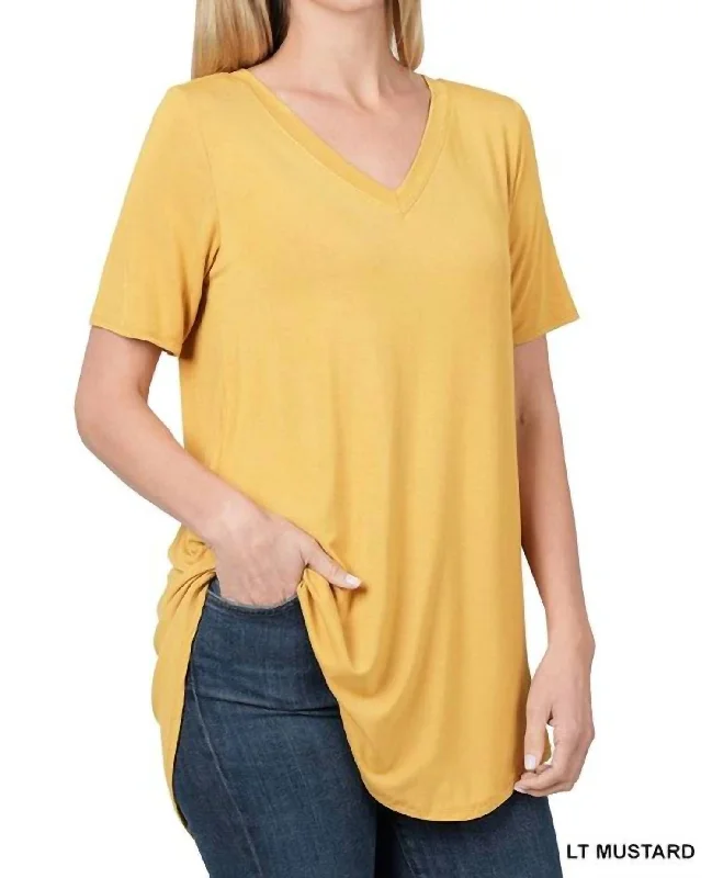 Abby V-Neck Tee In Light Mustard