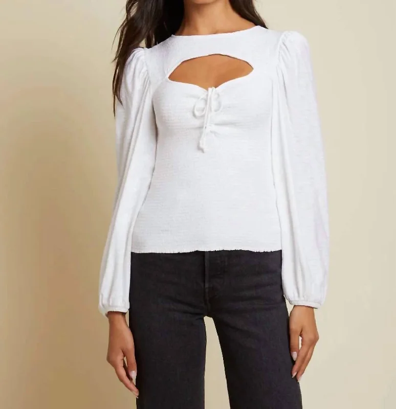 Leilani Romantic Cut Out Tee In White