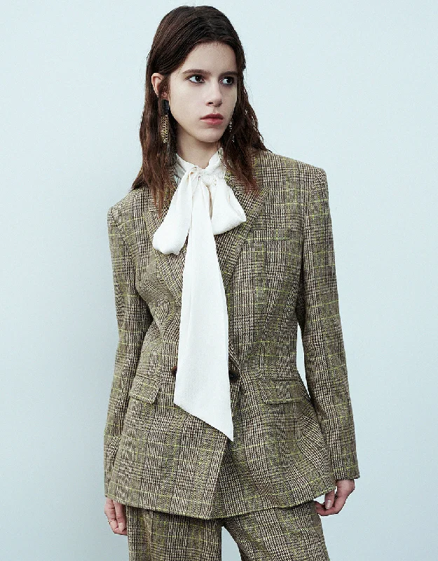 Peak Lapel Plaid Blazer